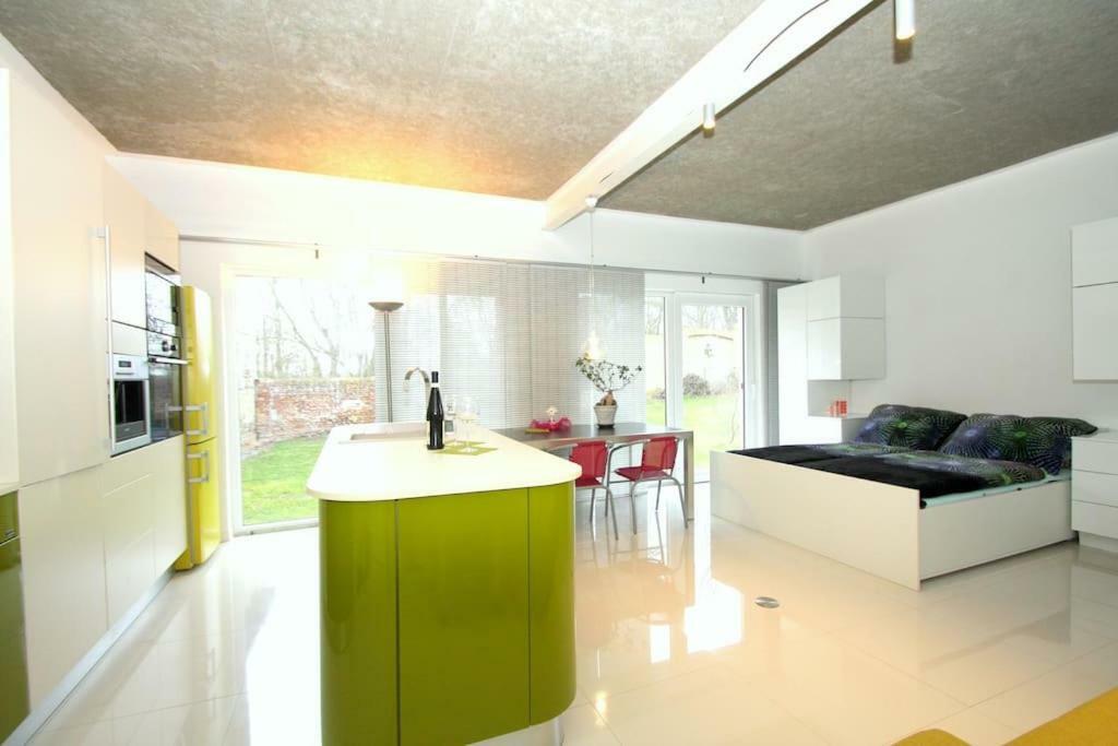 Апартаменты Aparments Bukol Vojkovice  Экстерьер фото